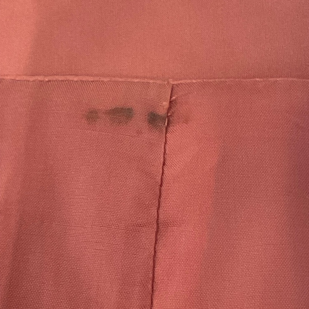 Elegant Pink Button-Up Blouse. Silk feel, Ruched Front. P2P 23. L23.5” Size 18 - Picture 3 of 5